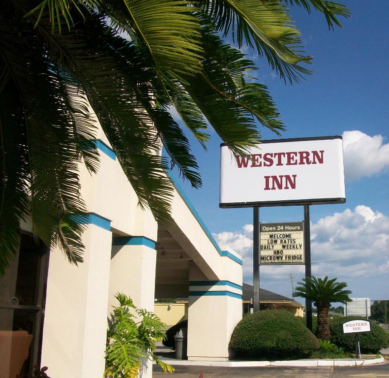 Western Inn - Pensacola Main image 1